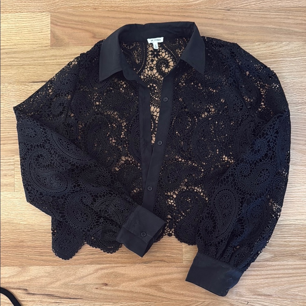 En Creme Black Lace Blouse